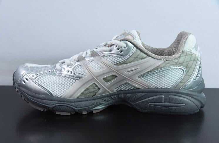 Tenis Asics Gel Nimbus 10.1