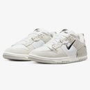 Dunk Low Disrupt 2 "Pale Ivory Black"