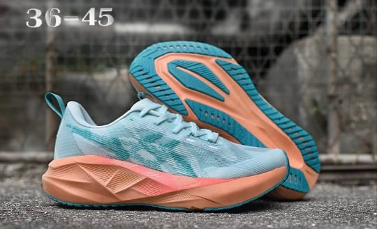 Tenis novablast 5