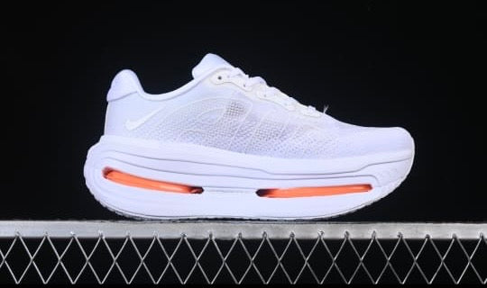 Tenis vomero premium