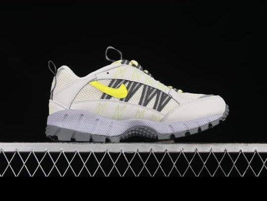 Tenis Nike Air Humara