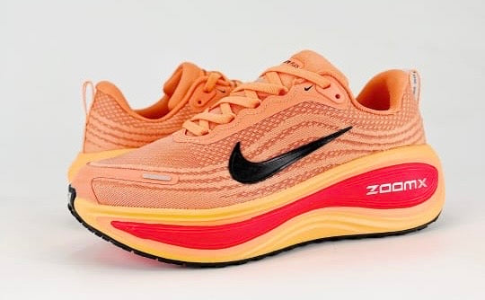 Tenis vomero plus