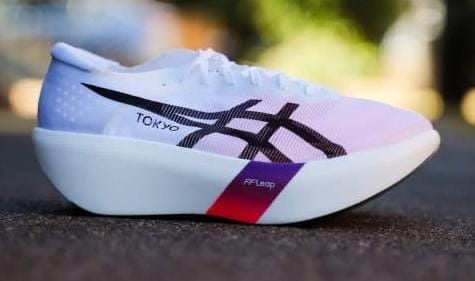 Tenis Asics Ray