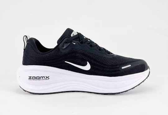 Tenis vomero plus