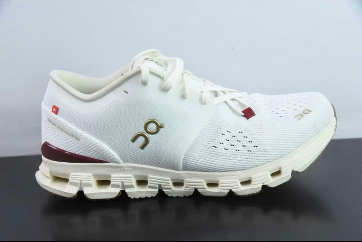 Tenis On Cloud X4