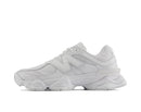 Tenis 9060