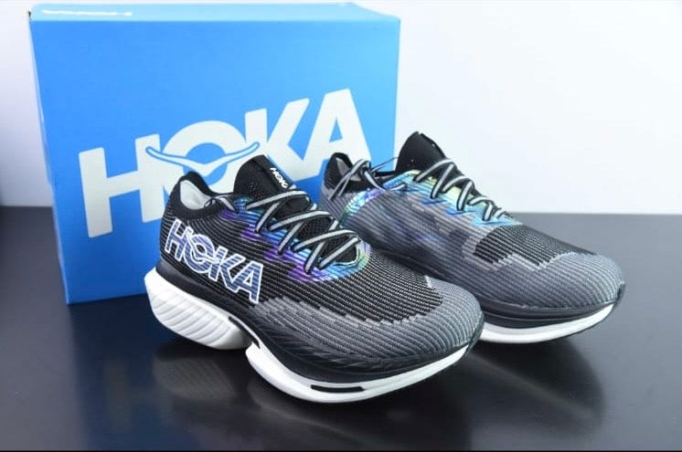 Tenis Hoka cielo x1