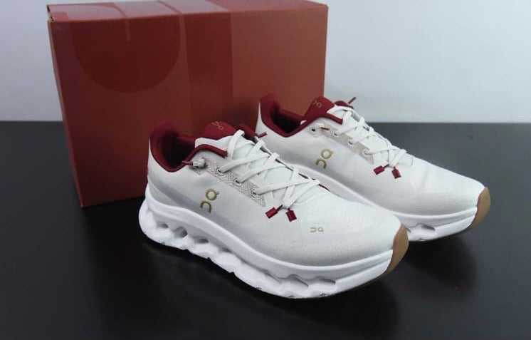 Tenis On Cloud Tilt 2