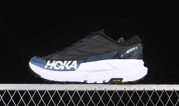 Tenis Mafate Three 2