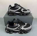 Tenis 9060
