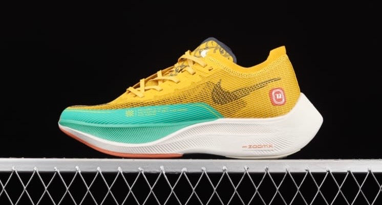 Tenis vaporfly next 2%