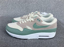 Tênis Air Max 1 Daily Shoes, 'Mica Green