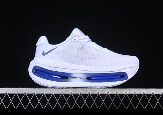 Tenis vomero premium