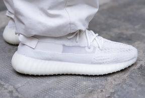Adidas Yeezy Boost 350 V2 Bone
