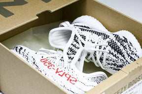 Adidas Yeezy Boost 350 V2 Zebra