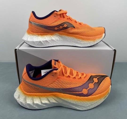 Tenis Saucony Endorphin Pro 4