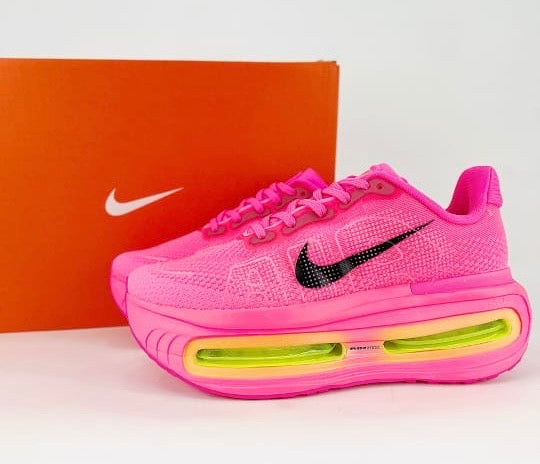 Tenis vomero premium