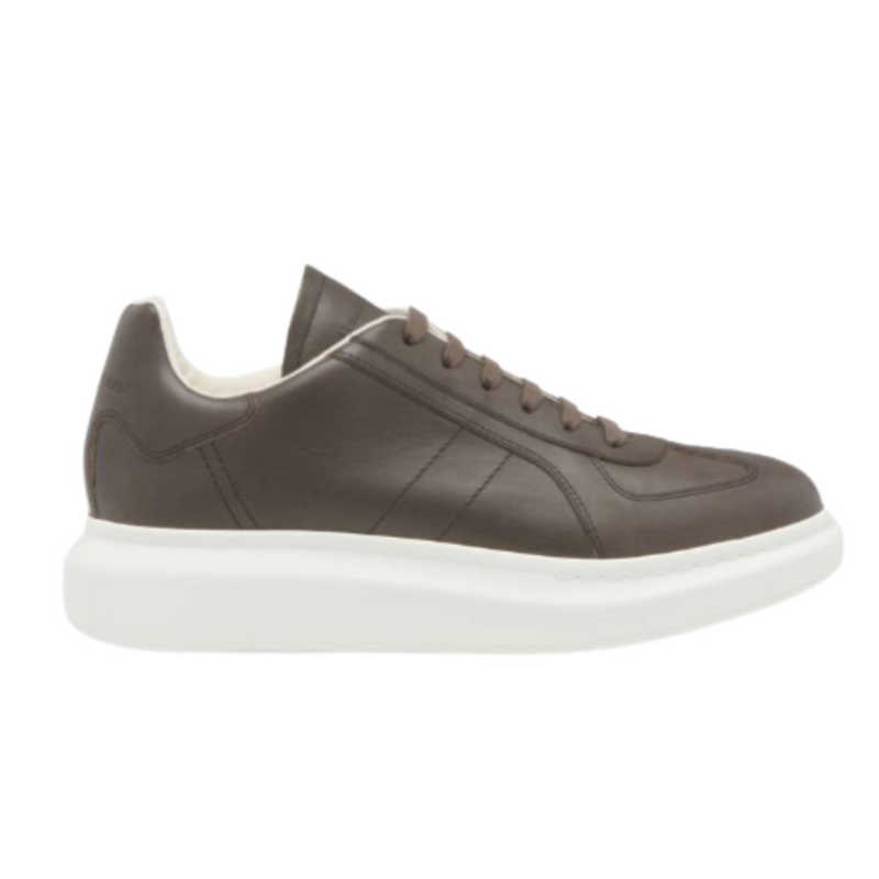 Men's Oversized Retro Sneaker in Dark Brown