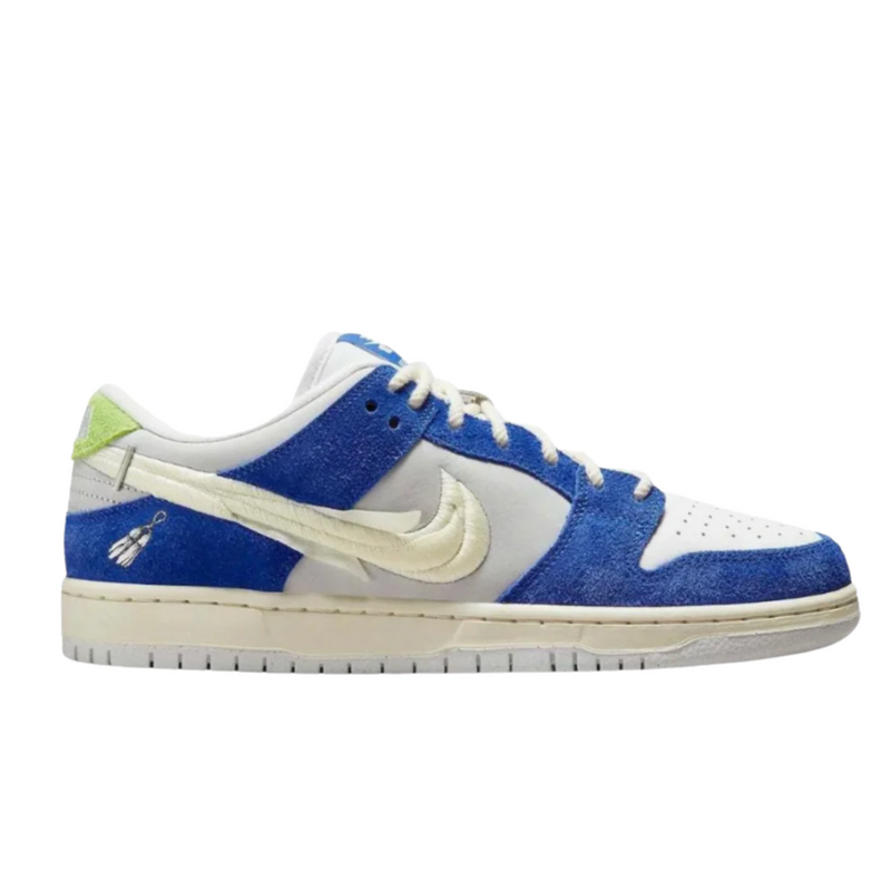 SB Dunk Low Pro "Fly Streetwear Gardenia"