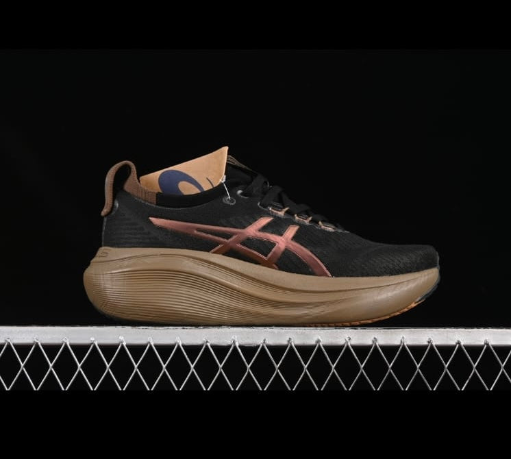 Tenis Nimbus 27