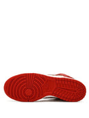 Dunk High Pro SB "Supreme Red Stars"