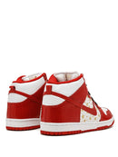 Dunk High Pro SB "Supreme Red Stars"