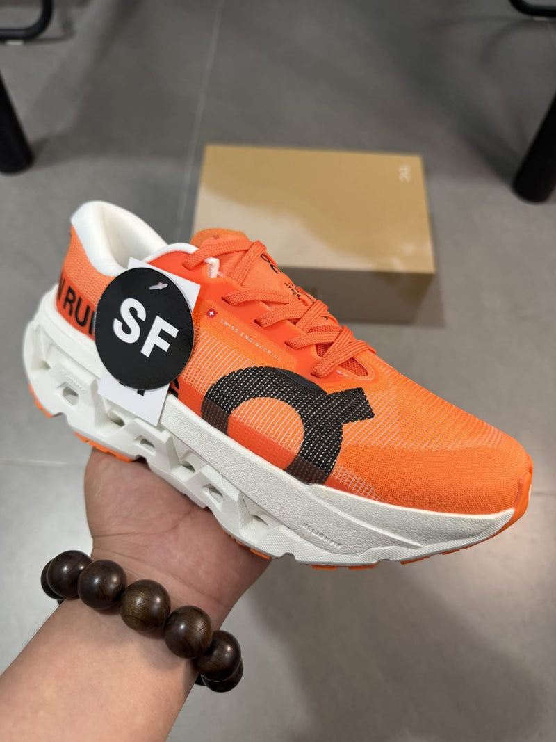 Tenis Cloudmonster 3Hype